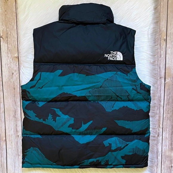 The North Face Men’s Printed Nuptse Vest - Picture 5 of 9